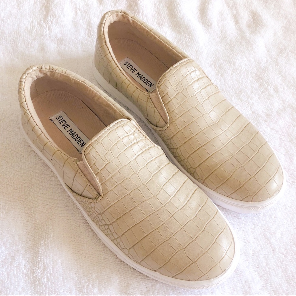 Steve Madden Slip Ons